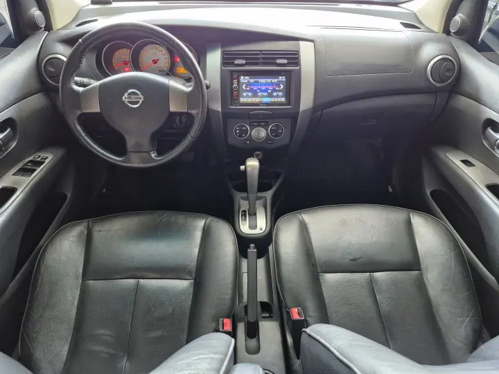 LIVINA 1.8 SL X-GEAR 16V FLEX 4P AUTOMÁTICO