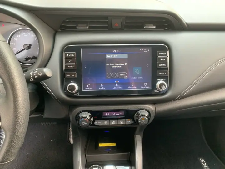 KICKS Exclusive 1.6 16V Flex Aut.