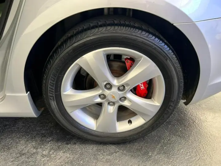 CHEV CRUZE LTZ HB AT