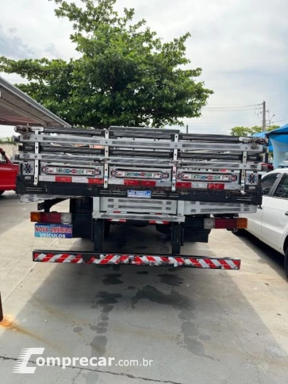 Accelo 1016 2p (diesel) (E5)