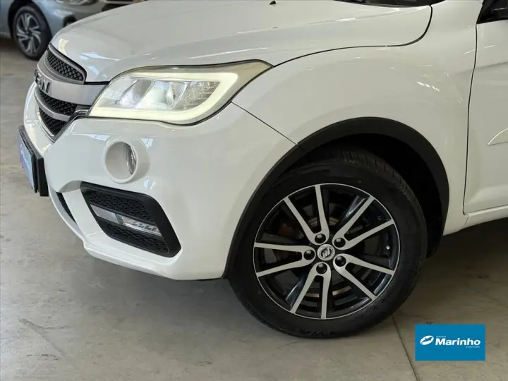 X60 1.8 VIP 16V GASOLINA 4P CVT