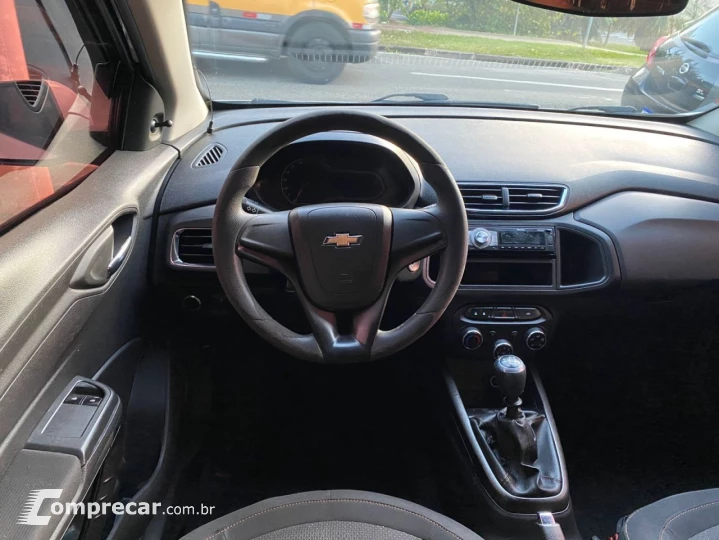 ONIX HATCH LS 1.0 8V FlexPower 5p Mec.