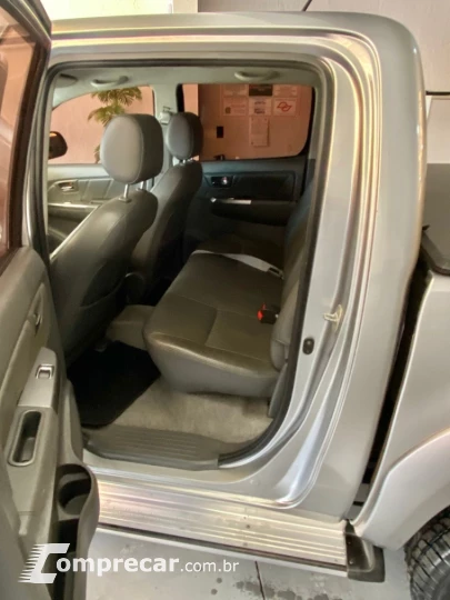 HILUX 2.7 SRV 4X2 CD 16V