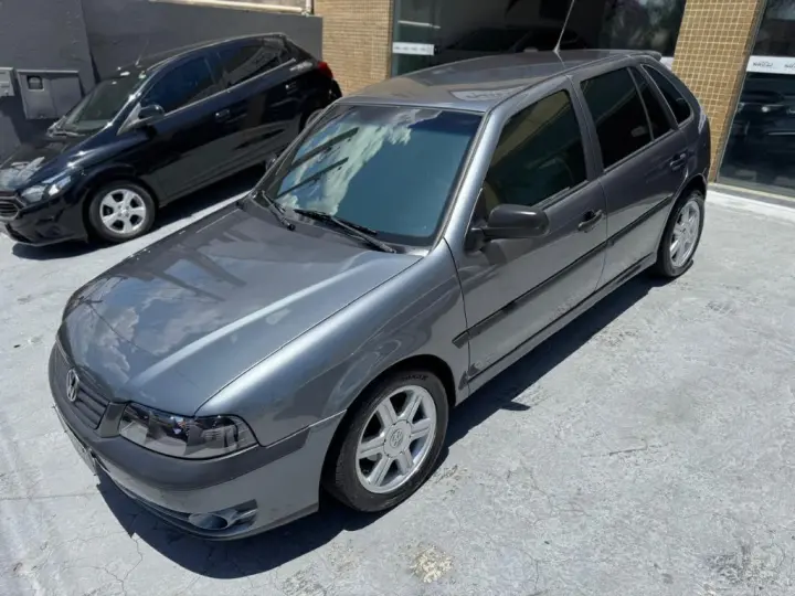 Gol 1000 Mi 16V/ Ouro 4p