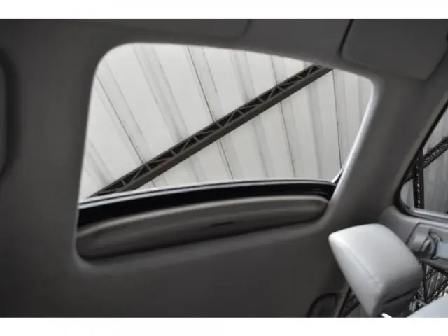 CIVIC - 1.8 EXS 16V 4P AUTOMÁTICO