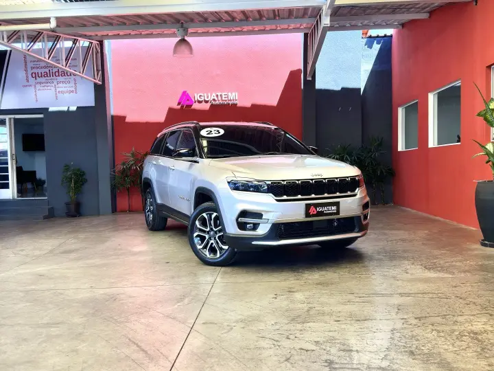 COMMANDER 1.3 T270 TURBO FLEX LIMITED AT6