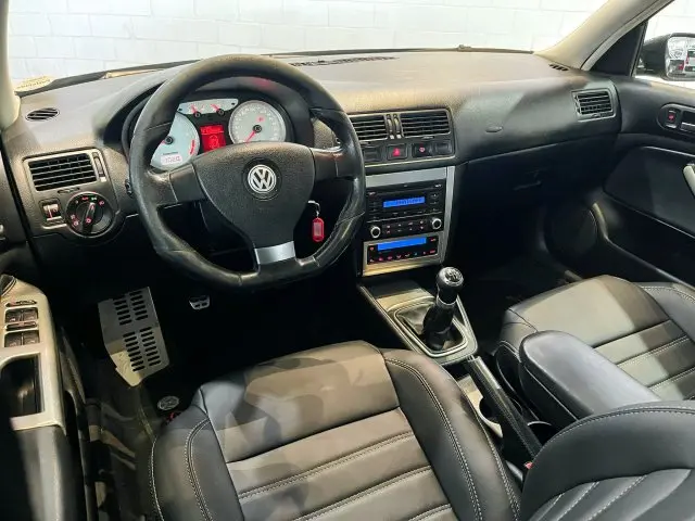 GOLF - 1.6 MI SPORTLINE LIMITED EDITION 8V 4P MANUAL