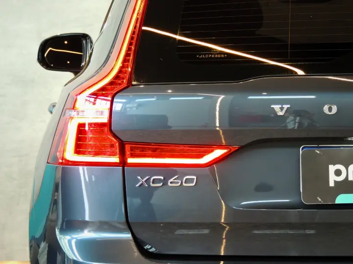 XC60 2.0 T5 Momentum
