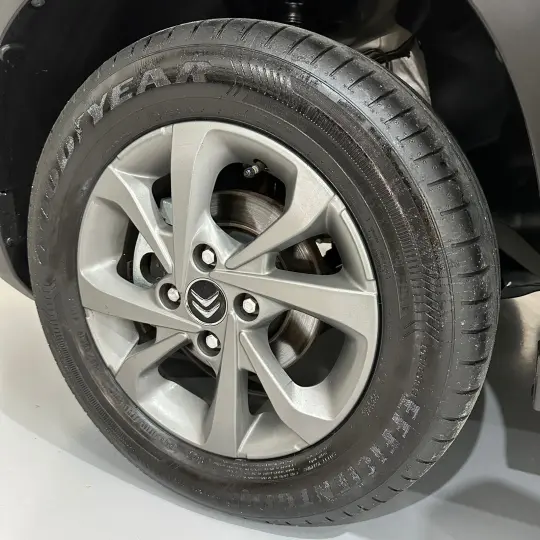 C3 Feel 1.0 Flex 6V 5p Mec.