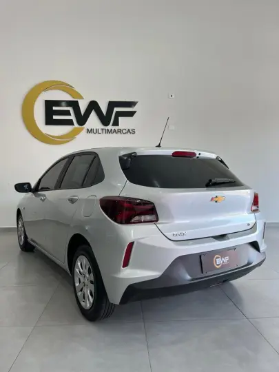 ONIX HATCH LT 1.0 12V Flex 5p Mec.