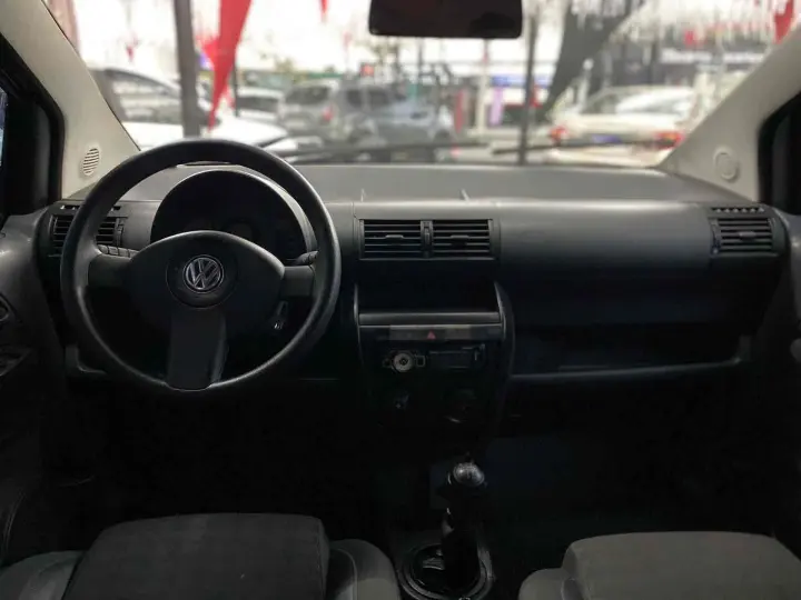 FOX 1.6 MI SPORTLINE 8V GASOLINA 4P MANUAL