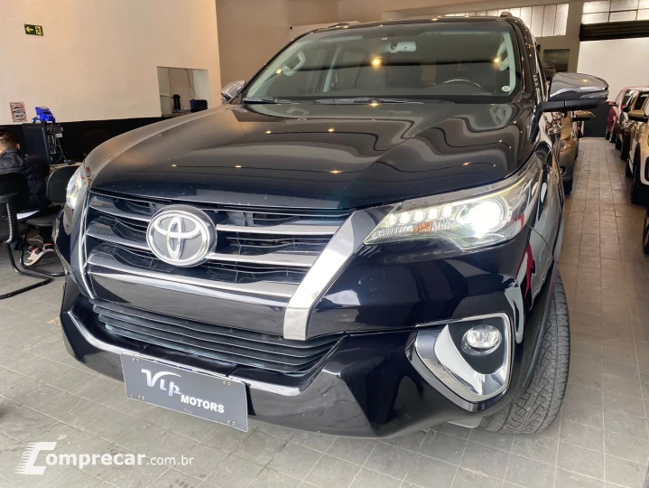 HILUX SW4 2.8 D-4d Turbo SRX Platinum 7L 4X4