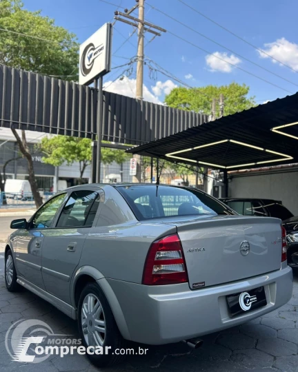 ASTRA 2.0 MPFI Elegance 8V