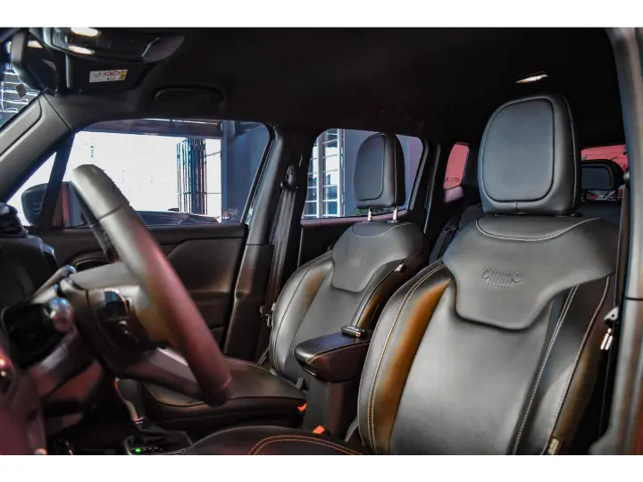 RENEGADE 1.3 T270 TURBO FLEX S 4X4 AT9