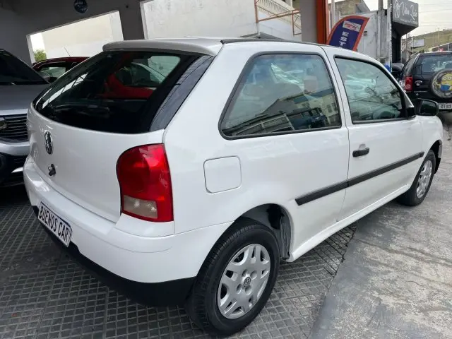 GOL - 1.0 MI 8V 2P MANUAL