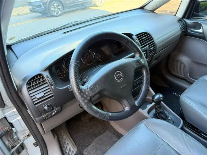 ZAFIRA 2.0 MPFI Expression 8V