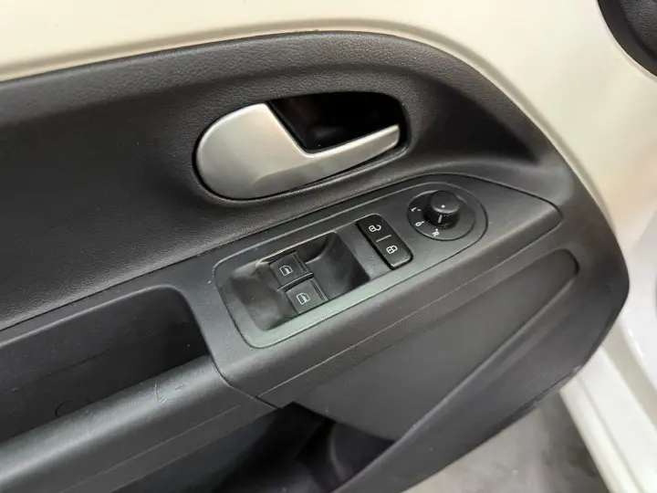 Up 1.0 Tsi Move Up 12V Flex 4P Manual