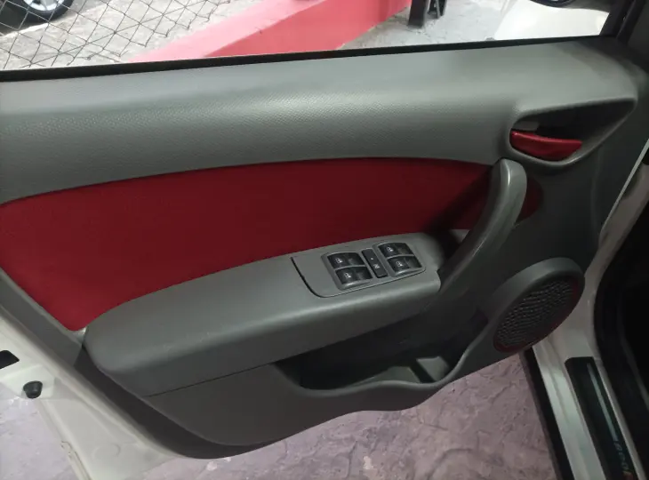 PALIO 1.6 MPI Sporting 16V