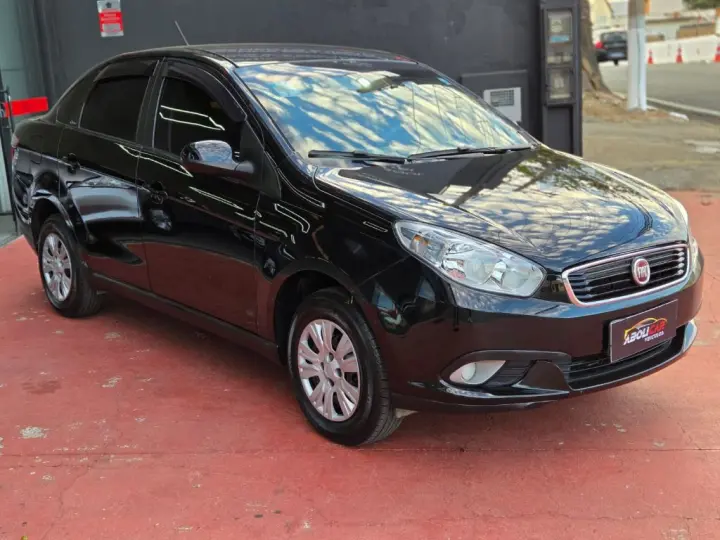 Grand Siena ATTRACTIVE 1.0 Flex 8V 4p