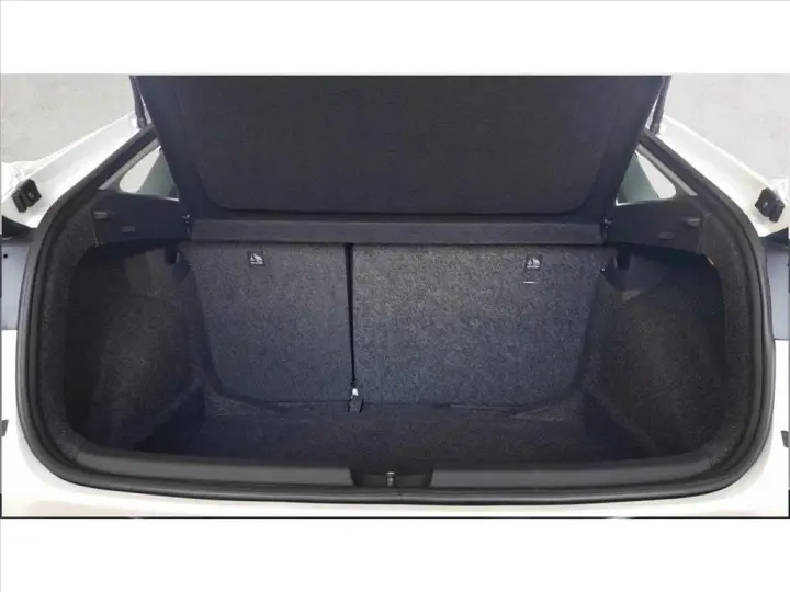 NIVUS 1.0 200 TSI TOTAL FLEX COMFORTLINE AUTOMÁTI