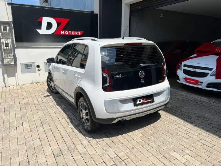 CROSS UP 1.0 TSI 12V