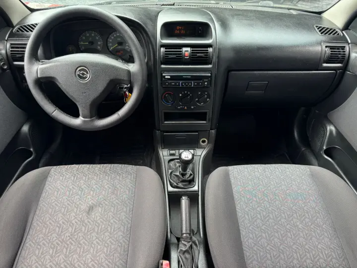 ASTRA 2.0 MPFI Advantage 8V