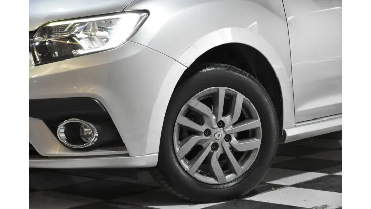 SANDERO - 1.0 12V SCE GT LINE MANUAL