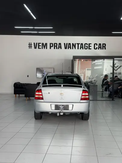 ASTRA 2.0 MPFI Advantage 8V