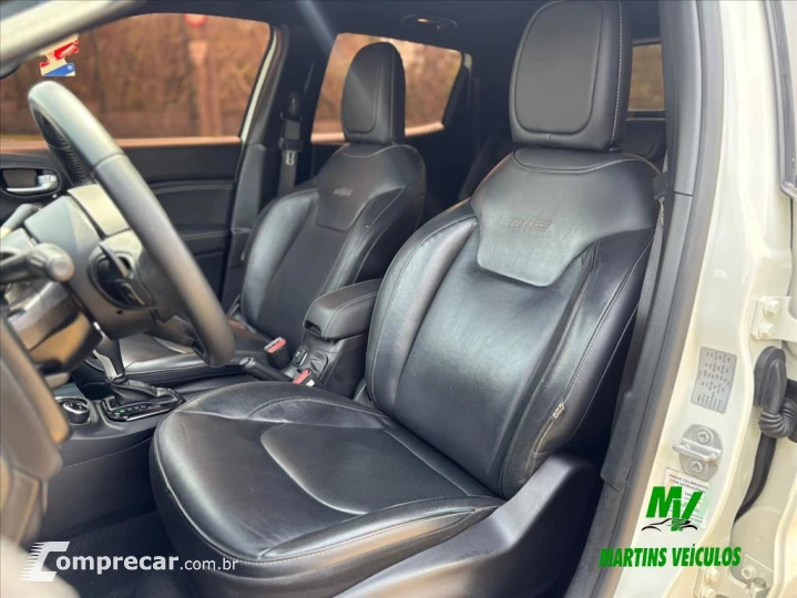 TORO 2.0 16V Turbo Ultra 4WD