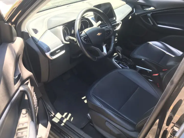 TRACKER 1.2 Turbo Premier