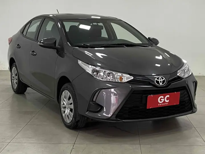YARIS 1.5 16V FLEX SEDAN XL MULTIDRIVE