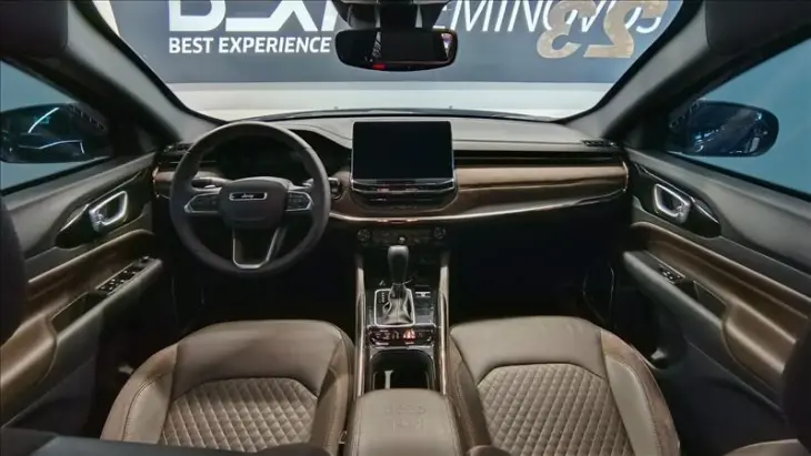 COMMANDER 1.3 T270 Turbo Overland