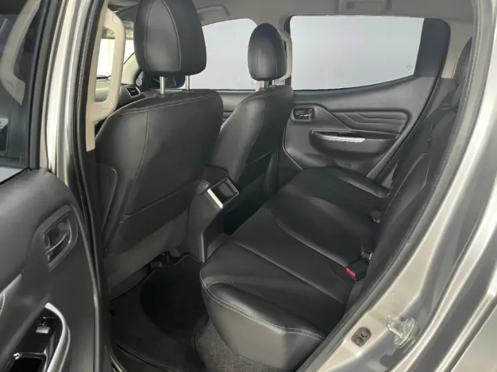 L200 TRITON 2.4 16V Turbo Sport HPE CD 4X4