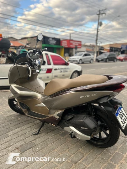 PCX 150 DLX ABS