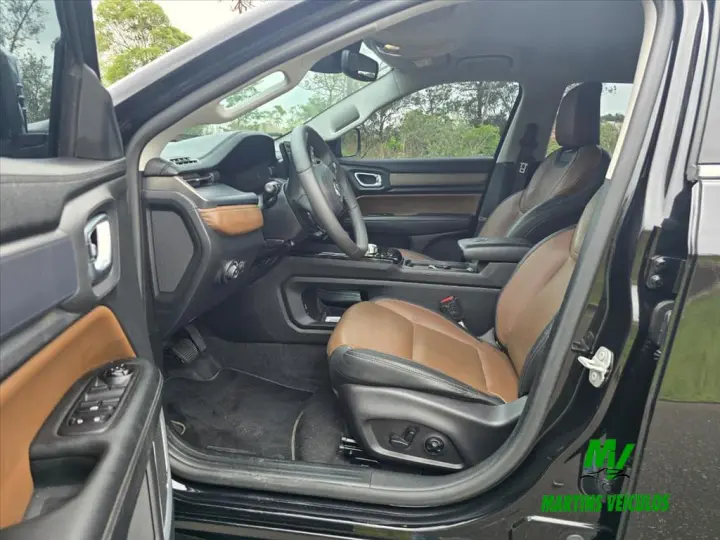 RAMPAGE 2.0 Turbo Laramie 4X4