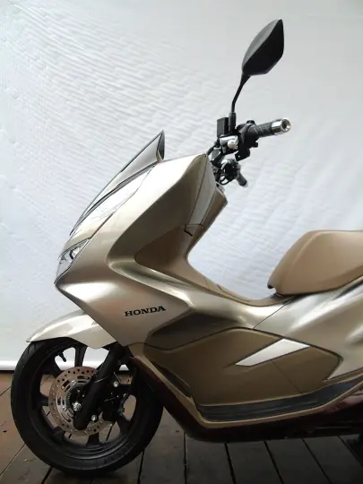 HONDA PCX 150 DLX