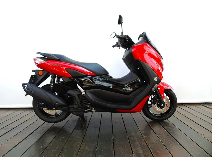 YAMAHA NMAX CONNECTED 160 ABS