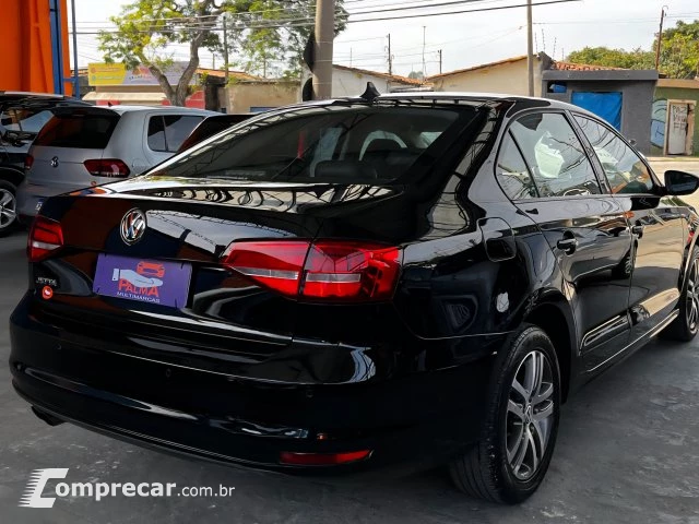 JETTA - 2.0 COMFORTLINE 4P TIPTRONIC