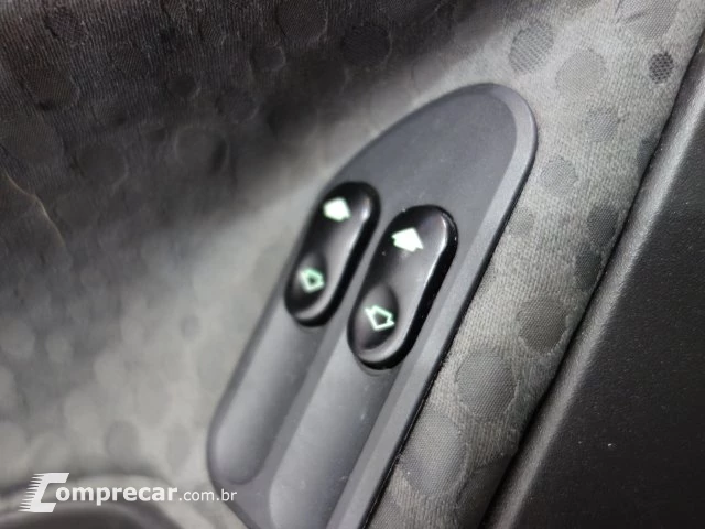 FIESTA HATCH - 1.6 MPI HATCH 8V 4P MANUAL