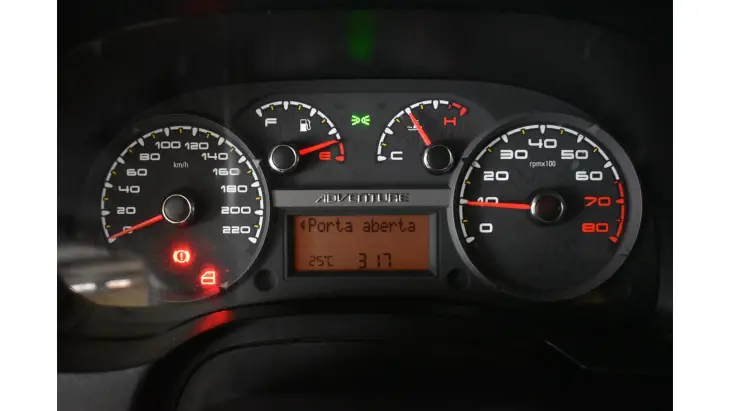 STRADA - 1.8 MPI ADVENTURE CE 16V 2P MANUAL