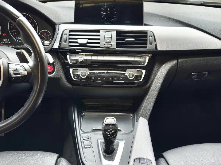 320i 2.0 M SPORT GP 16V TURBO ACTIVE FLEX 4P AUTOMÁTICO