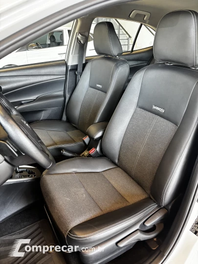 YARIS 1.5 16V Sedan XS