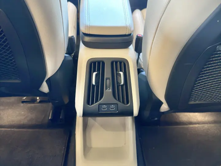 iX1 ELÉTRICO eDRIVE20 X LINE