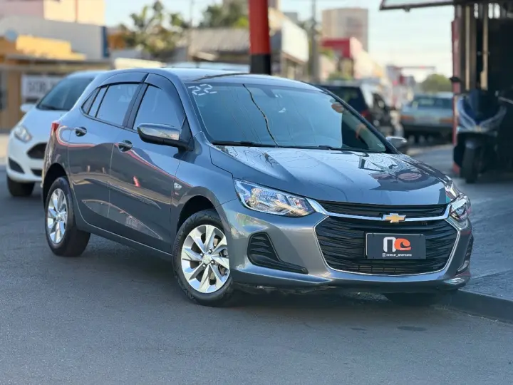 ONIX HATCH LT 1.0 12V TB Flex 5p Aut.