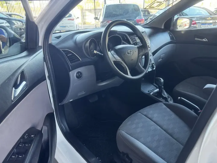 HB 20 Sedan 1.6 16V 4P FLEX COMFORT PLUS AUTOMÁTICO