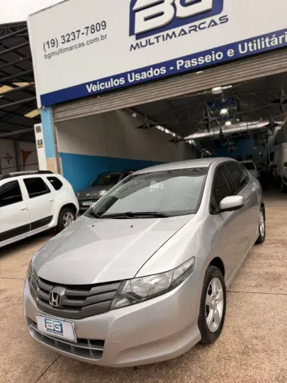 CITY Sedan LX 1.5 Flex 16V 4p Aut.