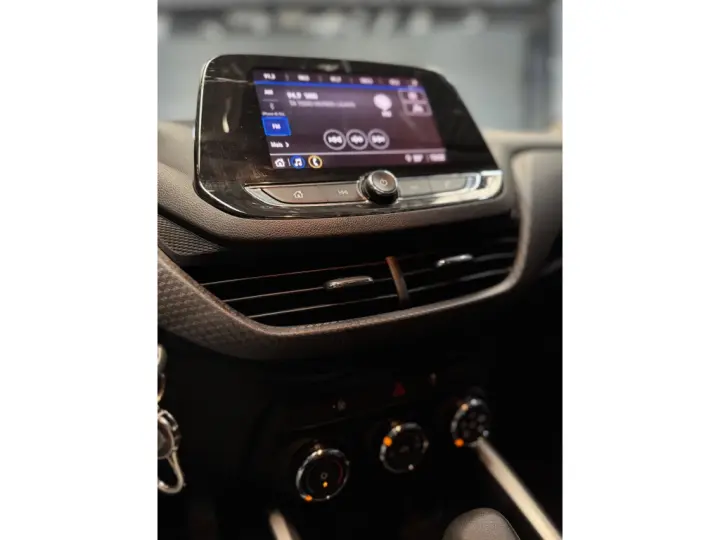 ONIX 1.0 TURBO FLEX LT AUTOMÁTICO