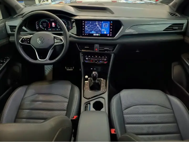 TAOS 1.4 250 TSI TOTAL FLEX HIGHLINE AUTOMÁTICO