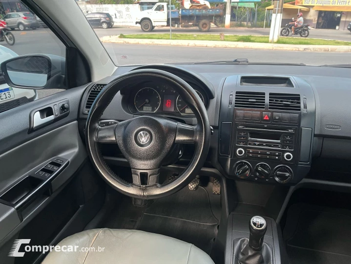 POLO 1.6 MI 8V