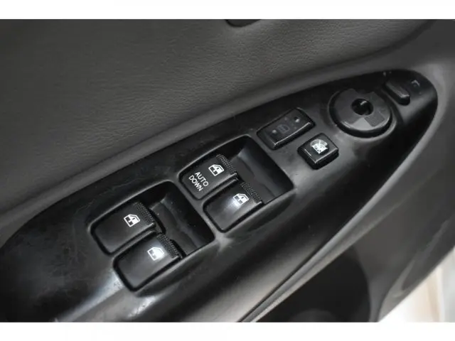 TUCSON - 2.0 MPFI GLS 16V 143CV 2WD 4P AUTOMÁTICO